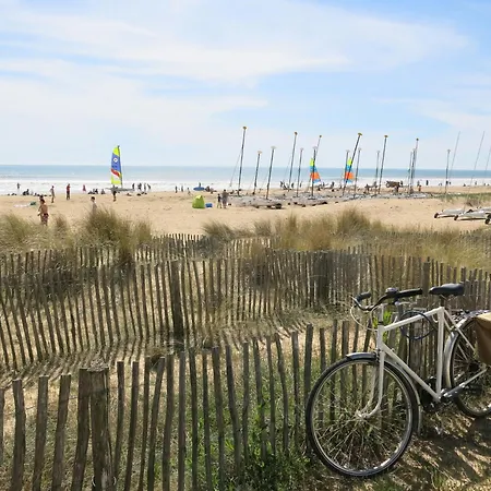 La Grainette By Interhome Plage-des-Demoiselles